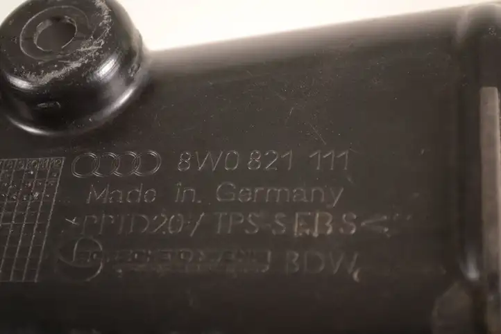 Audi A4 S4 B9 (2015 - 2019) 8W0821111 Другая часть кузова — фото 3