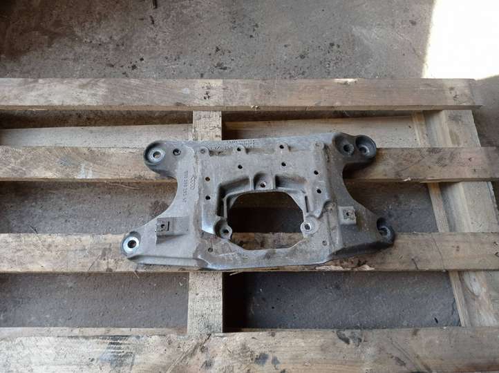 Audi A4 (2007 - 2011)  8K0399263AF Кронштейн