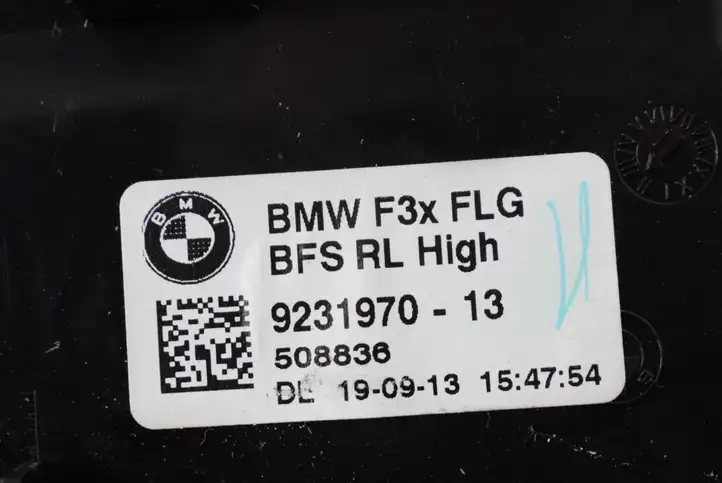 BMW 3 F30 F35 F31 (2012 - 2018) 9231970 Воздушная решетка панели — фото 1