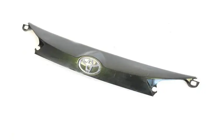 Toyota RAV 4 (XA40) (2012 - 2018) 7680142220 Подсветка номера — фото 1