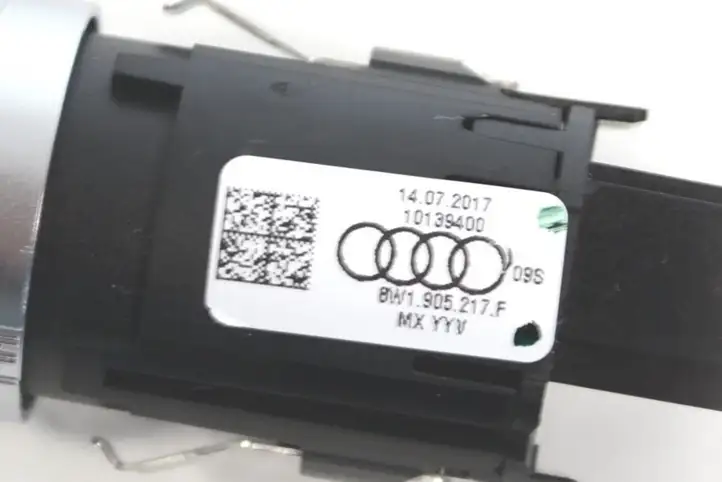 Audi Q5 SQ5 (2017 - ) 8W1905217F Включатель зажигания и стартера — фото 5
