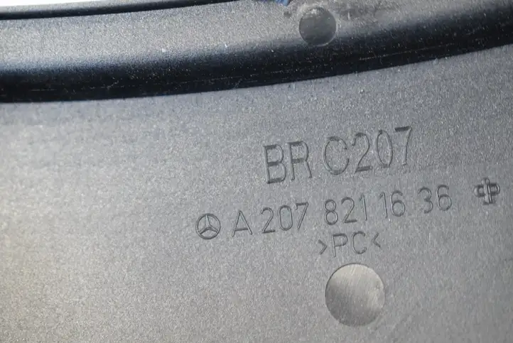 Mercedes-Benz E A207 (2010 - 2017) A2078211636 Прочие детали салона — фото 5