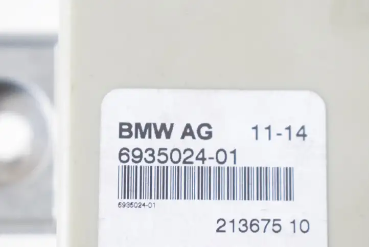 BMW Z4 E89 (2009 - 2017) 6935024 Усилитель антенны — фото 5
