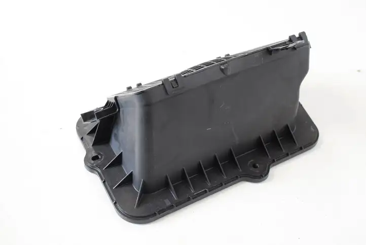 Audi A4 S4 B9 (2015 - 2019) 8W1819904A Другая часть кузова — фото 3