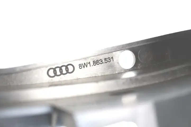 Audi A5 (2016 - ) 8W1863531 Прочие детали салона — фото 2