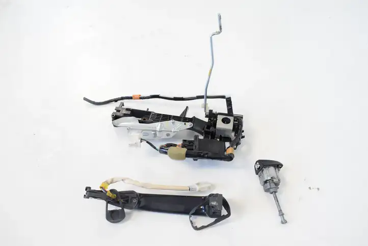 Lexus GS 300 350 430 450h (2007 - 2011) 8999130040 Наружная ручка двери — фото 4