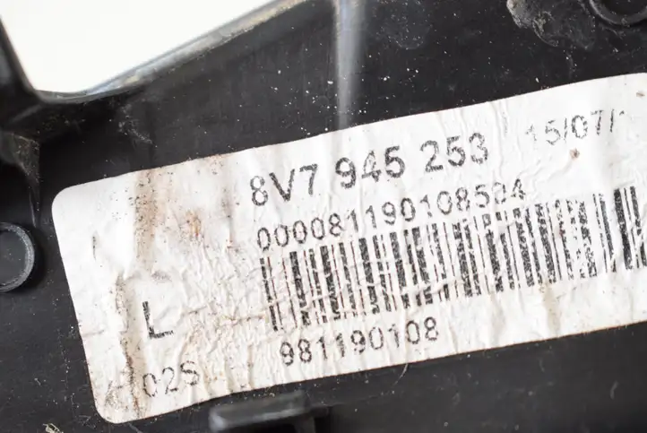 Audi A3/S3 8V (2012 - 2016) 8V7945253 Другая часть кузова — фото 5