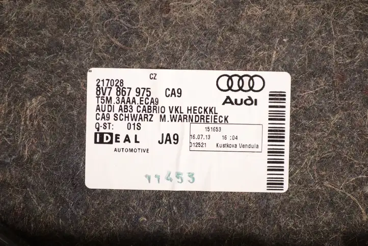 Audi A3/S3 8V (2012 - 2016) 8V7867975 Обшивка багажника — фото 1