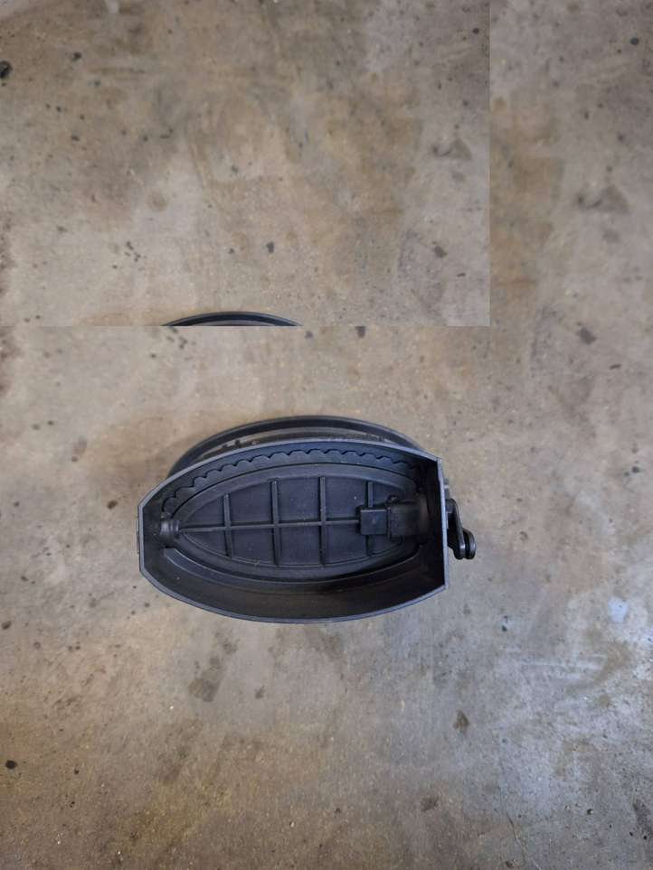 Mercedes-Benz A W168 (1997 - 2004)  A1688300754 Центральный дефлектор