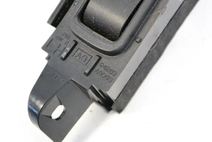 Subaru Legacy (2003 - 2009) 94263AG050 Блок кнопок стеклоподъемников — фото 5