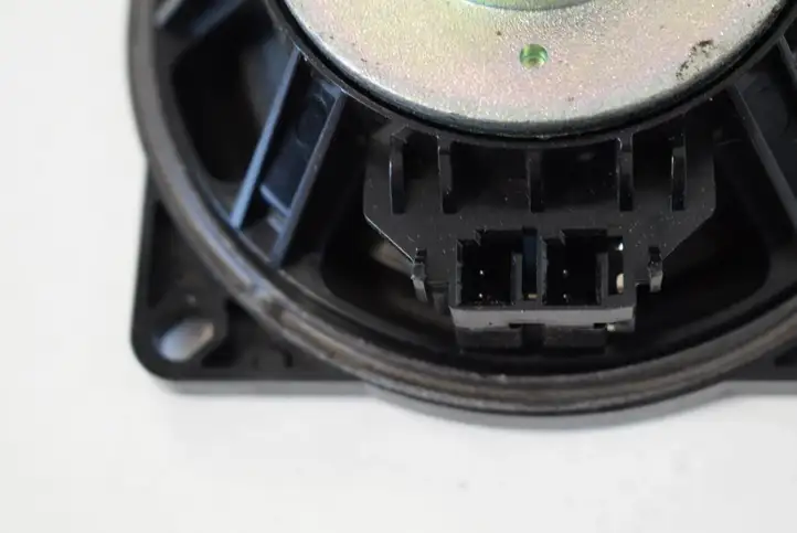 BMW 3 F30 F35 F31 (2012 - 2018) 9240641 Динамики задних дверей — фото 2