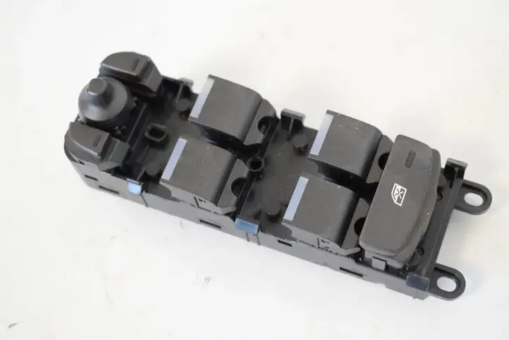 Land Rover Range Rover Evoque L538 (2015 - 2018) GJ3214540AB Блок кнопок стеклоподъемников — фото 2