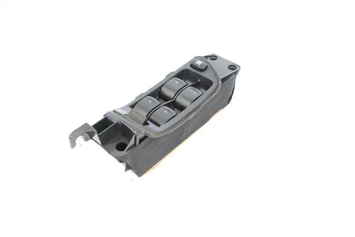 Subaru Outback (2003 - 2007) 514837 Кнопка стеклоподъемников — фото 1
