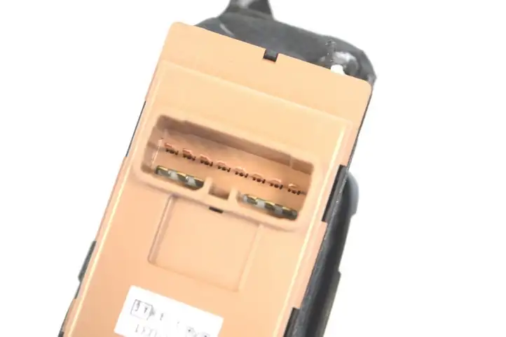 Subaru Outback (2003 - 2007) 514837 Кнопка стеклоподъемников — фото 4