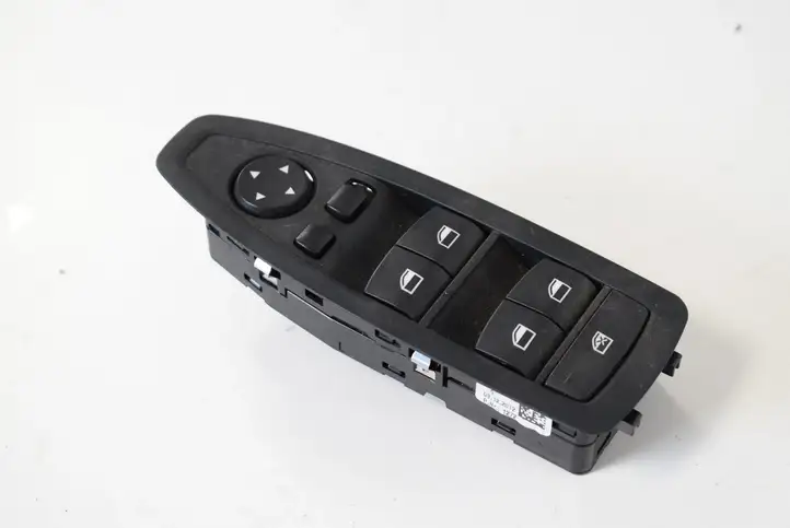 BMW 3 F30 F35 F31 (2012 - 2018) 9208111 Блок кнопок стеклоподъемников — фото 1