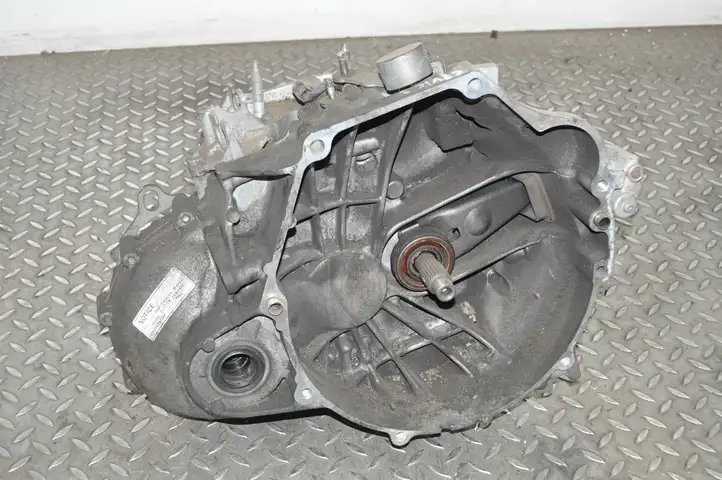 Honda Civic (2006 - 2011) MG6 Механическая коробка передач, 6 передач — фото 1
