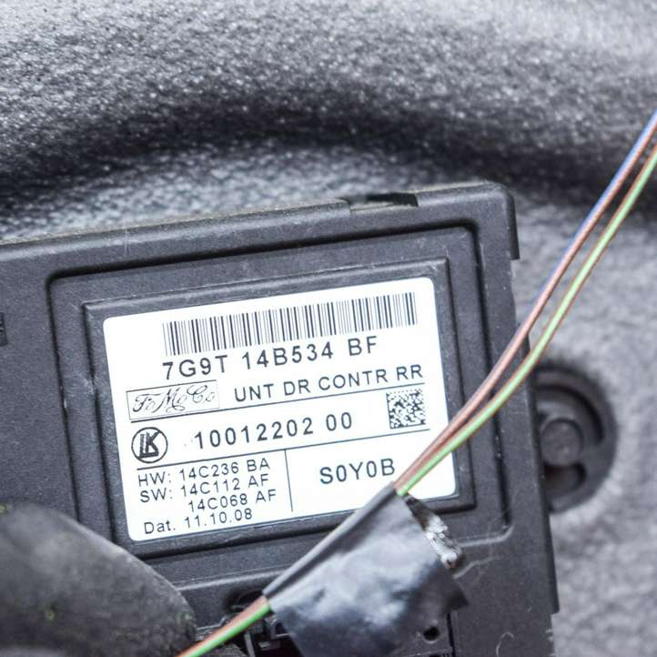 Ford S-Max (2006 - 2010)  1693745 Задняя дверь