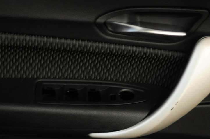 BMW 1 F20 F21 (2011 - 2019)  7281671 Обшивка передней двери