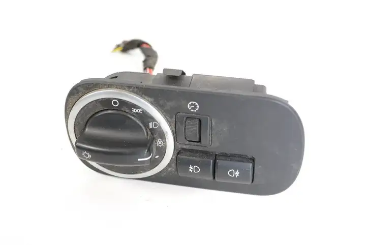 Land Rover Range Rover Sport L494 (2009 - 2013) AH2213A024AB Включатель фонарей — фото 1