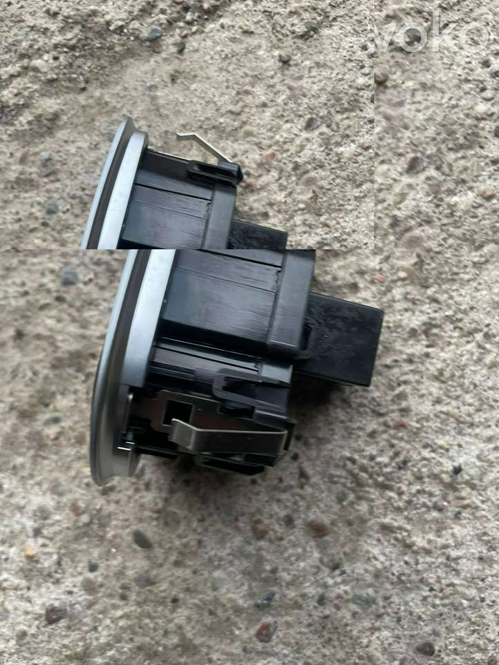 BMW 1 F20 F21 (2011 - 2019)  9250734 Включатель зажигания и стартера