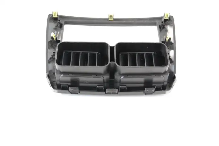 Subaru Forester SH (2008 - 2013) 66110FG020 Воздушная решетка панели — фото 3
