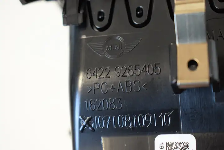 Mini One Cooper F56 F55 (2012 - 2022) 9265405 Воздушная решетка панели — фото 5
