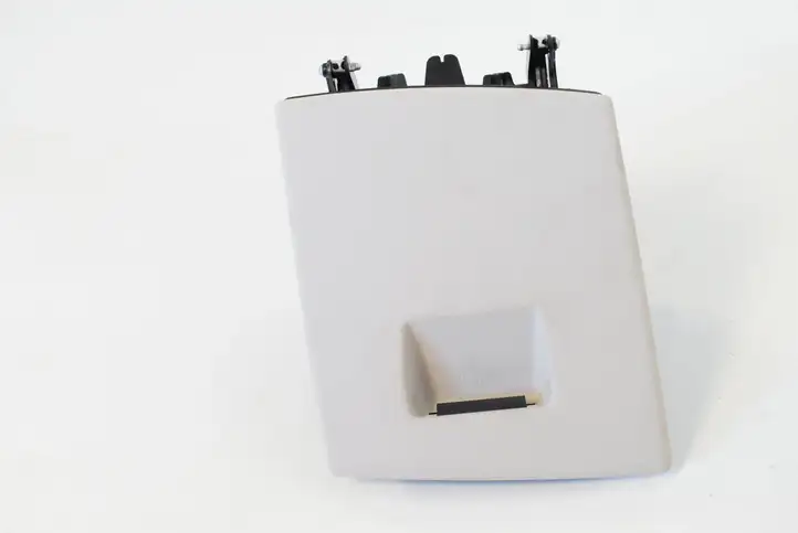 BMW Z4 E89 (2009 - 2017) 9129226 Вещевой ящик — фото 1