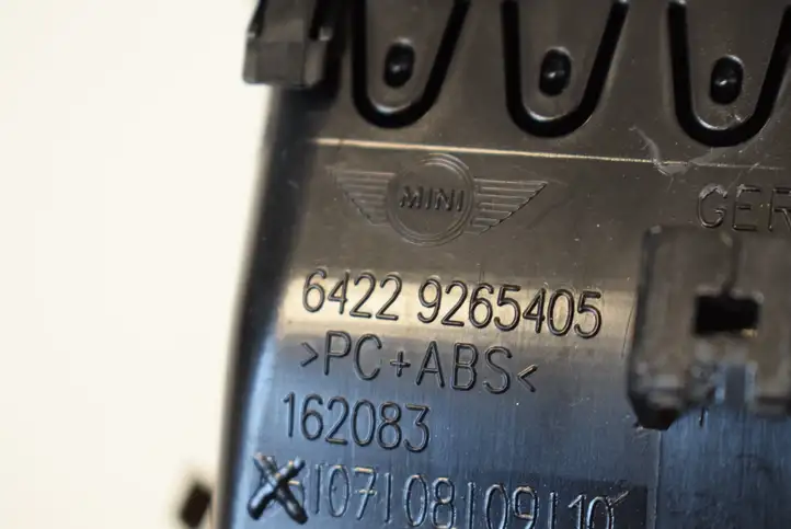Mini One Cooper F56 F55 (2012 - 2022) 9265405 Воздушная решетка панели — фото 5