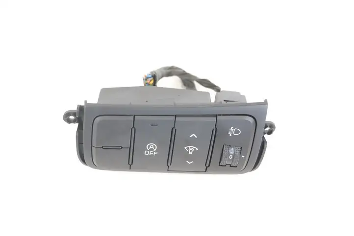 Kia Ceed (2015 - 2018) 93305A2110WK Блок кнопок на панели — фото 1
