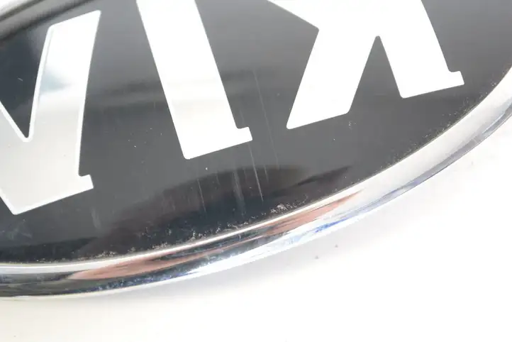 Kia Ceed (2015 - 2018) 86310A2000 Эмблема производителя — фото 5