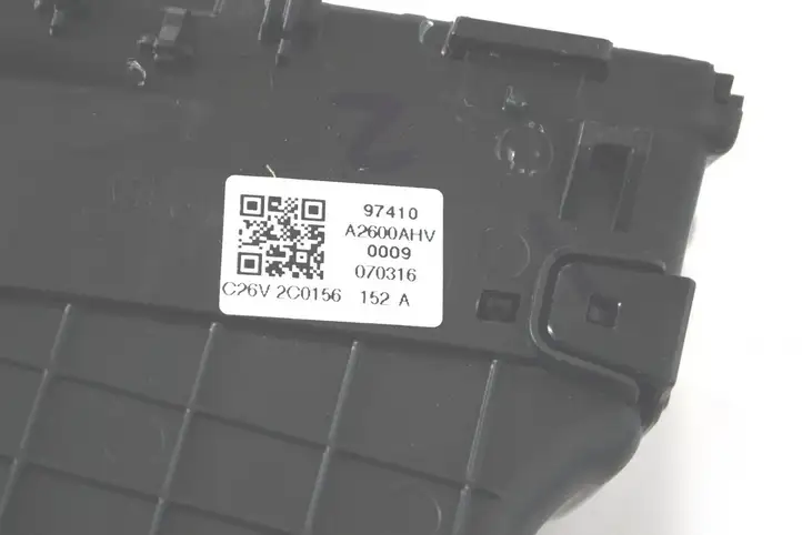 Kia Ceed (2015 - 2018) 97410 Воздушная решетка панели — фото 5
