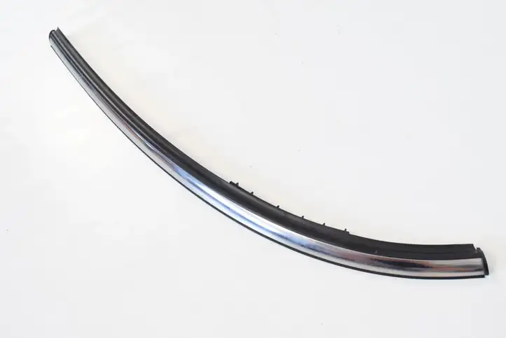 Mini Cooper Countryman R60 (2010 - 2016) 9810471 Накладка стекла задней двери — фото 1