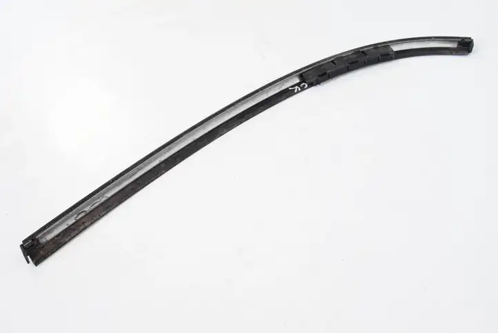 Mini Cooper Countryman R60 (2010 - 2016) 9810471 Накладка стекла задней двери — фото 3