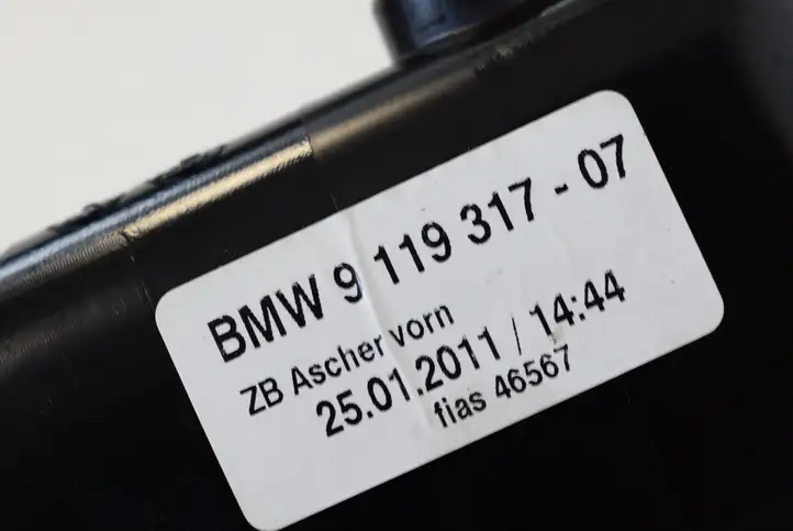 BMW 7 F01 (2008 - 2016) 9119317 Передняя пепельница — фото 5