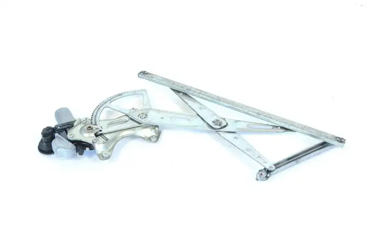 Lexus GS 300 350 430 450h (2004 - 2007) 8572030370 Электростеклоподъемник передний (комплект) — фото 1
