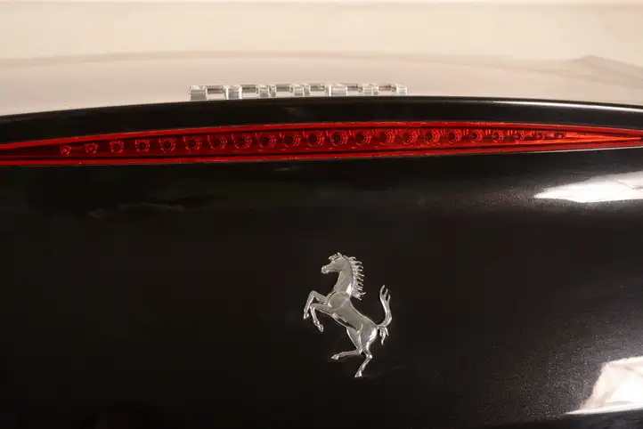 Ferrari California 149M (2014 - ) 69804300 Крышка багажника — фото 7