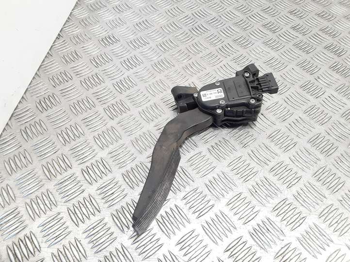 Opel Vectra (2005 - 2009)  9186724 Педаль акселератора