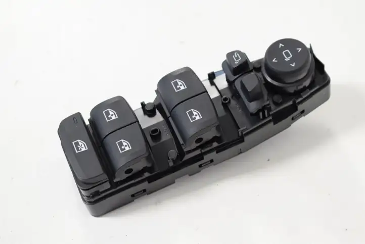 BMW 3 G20 G21 (2019 - ) 6832728 Блок кнопок стеклоподъемников — фото 1