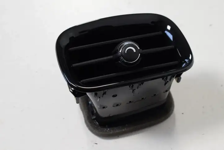 Mini Cooper Countryman F60 (2016 - 2020) 9332764 Воздушная решетка панели — фото 1