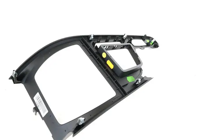 BMW X1 F48 F49 (2015 - 2022) 9388422 Другая деталь консоли (туннеля) — фото 4