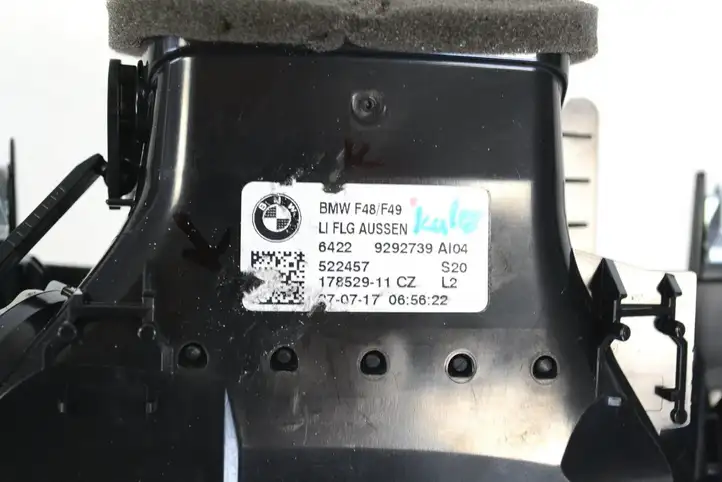 BMW X1 F48 F49 (2015 - 2022) 9292739 Воздушная решетка панели — фото 5