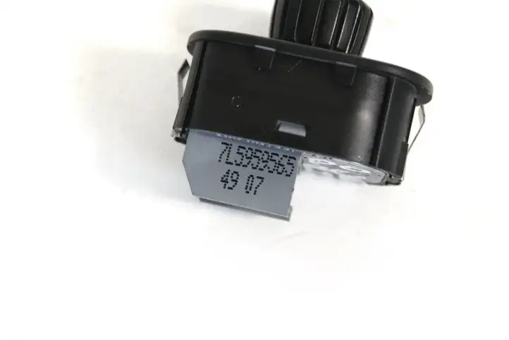Porsche Cayenne (9PA) (2002 - 2010) 7L5959565 Кнопка фаркопа в багажнике — фото 5