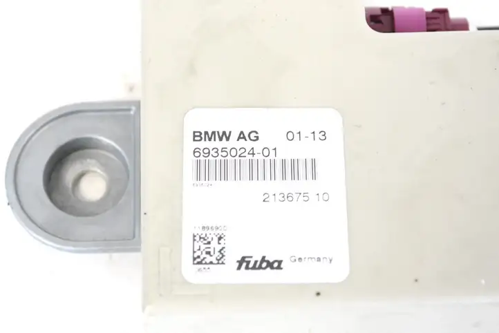 BMW 5 GT F07 (2010 - 2017) 6935024 Усилитель антенны — фото 4