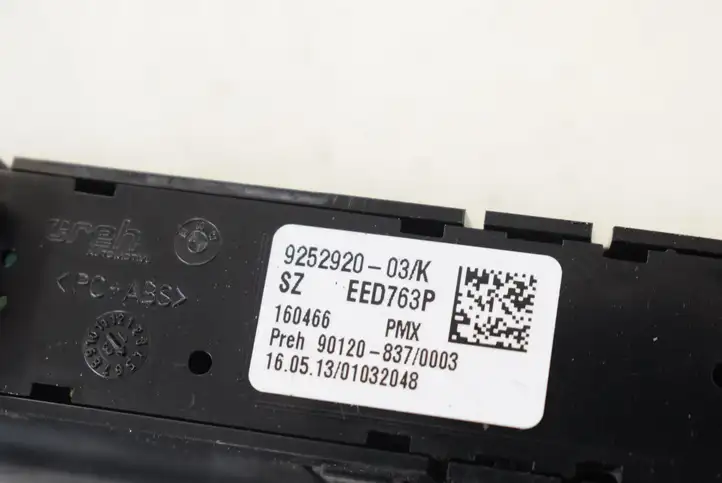 BMW 4 F32 F33 (2013 - 2017) 9252920 Кнопка фаркопа в багажнике — фото 5
