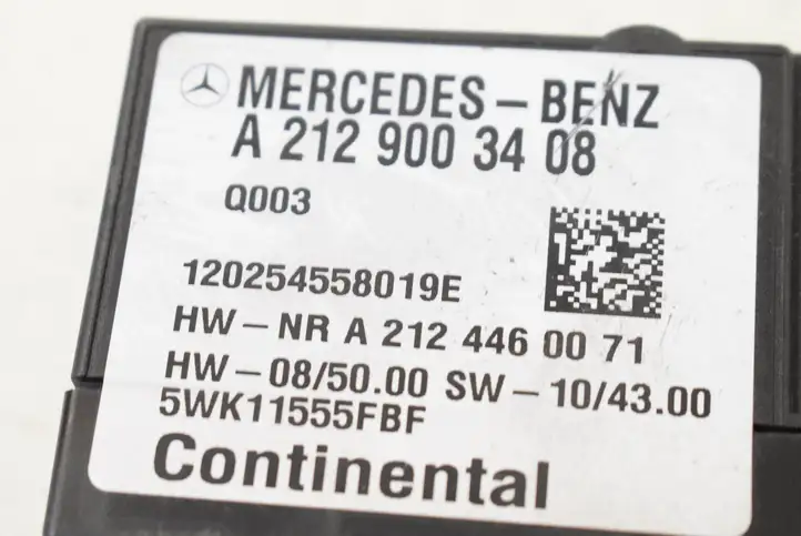 Mercedes-Benz C W204 (2007 - 2014) A2129003408 Блок управления топливным насосом — фото 5