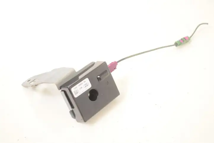 Land Rover Evoque I (2011 - 2015) EJ3218K940DA Усилитель антенны — фото 2