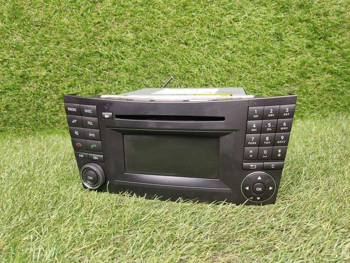 Mercedes-Benz E W211 (2002 - 2009)  A2118706094 Радио/ проигрыватель CD/DVD / навигация
