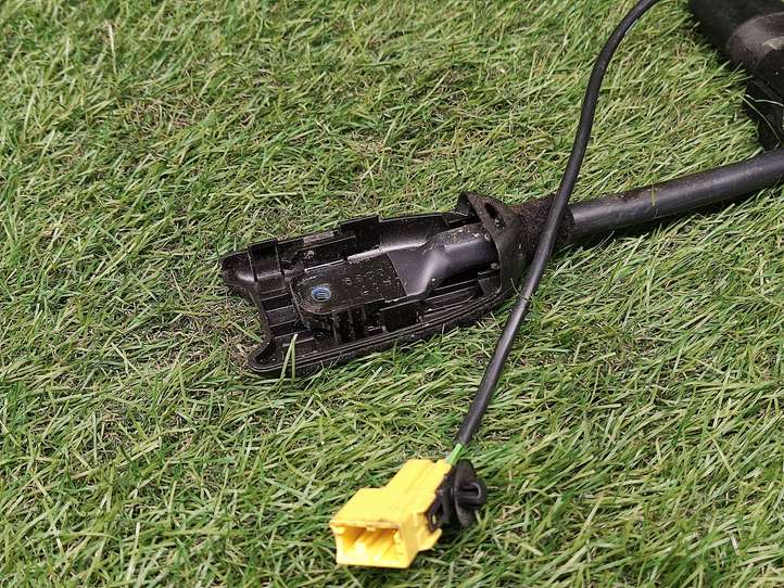 Opel Astra (2009 - 2012)  13332664 Передняя звукоизоляция