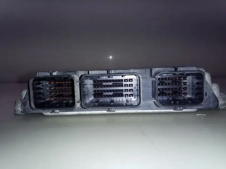 Nissan Primastar (2001 - 2014) 8200402578 Блок управления двигателем (ЭБУ) — фото 2