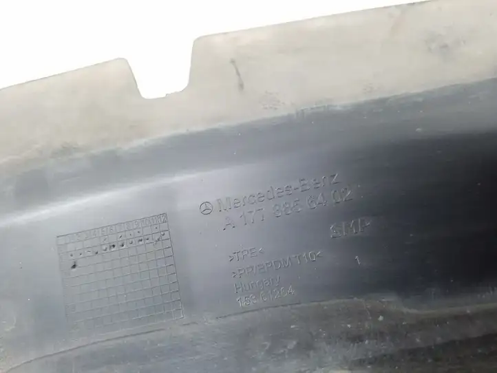 Mercedes-Benz CLA C117,X117,W117 (2013 - 2019) A1778856402 Дефлектор воздуха — фото 3
